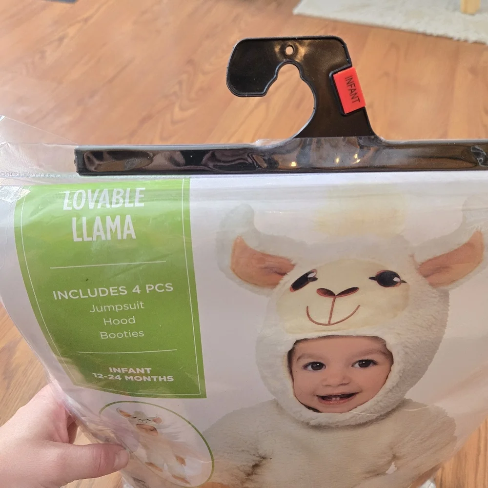 Loveable Llama Halloween Costume Infant Lamb Costume with Hood Booties New 12-24